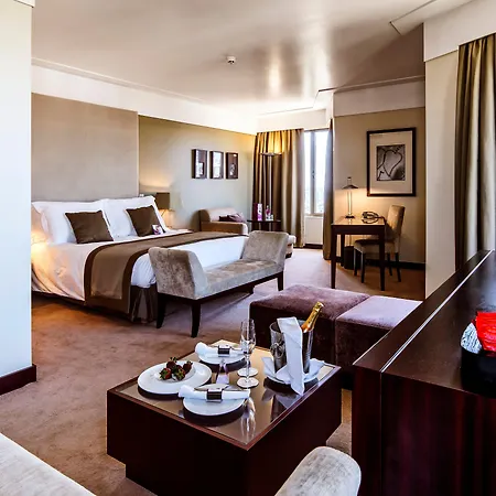 Le Meridien Park Atlantic Otel
